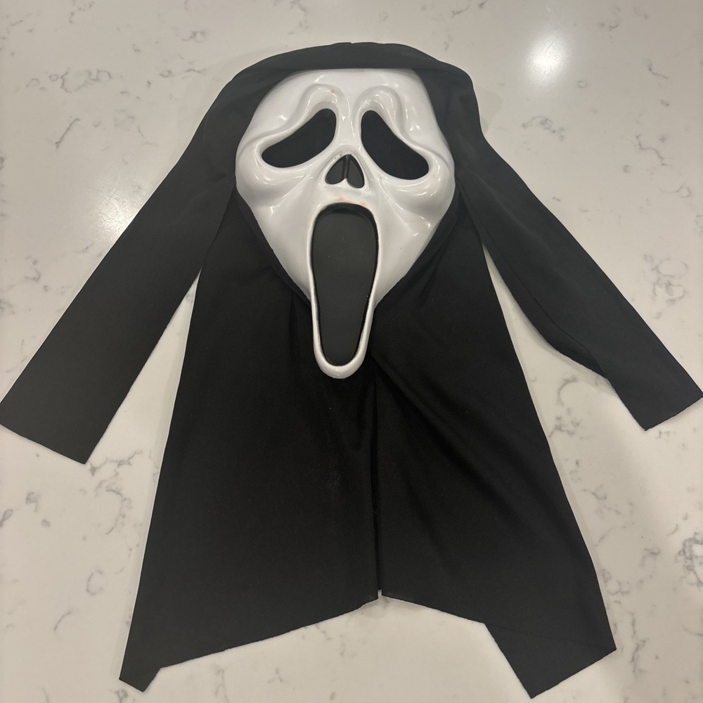Scream Ghostface Mask Easter Unlimited Fun World 9206WM 2016 Halloween No Glow